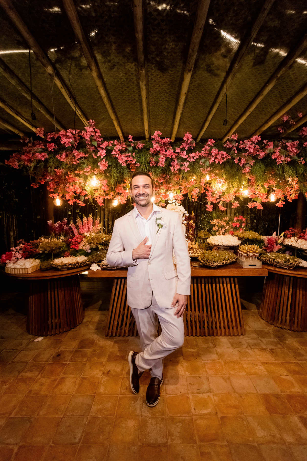 Casamento na Praia em Salvador Bahia - Fotógrafo Thiago Rosarii - Tropicalia Praia Eventos - Destination Wedding Brazil - Fotos de Casamento em Salvador - Farol da Barra 