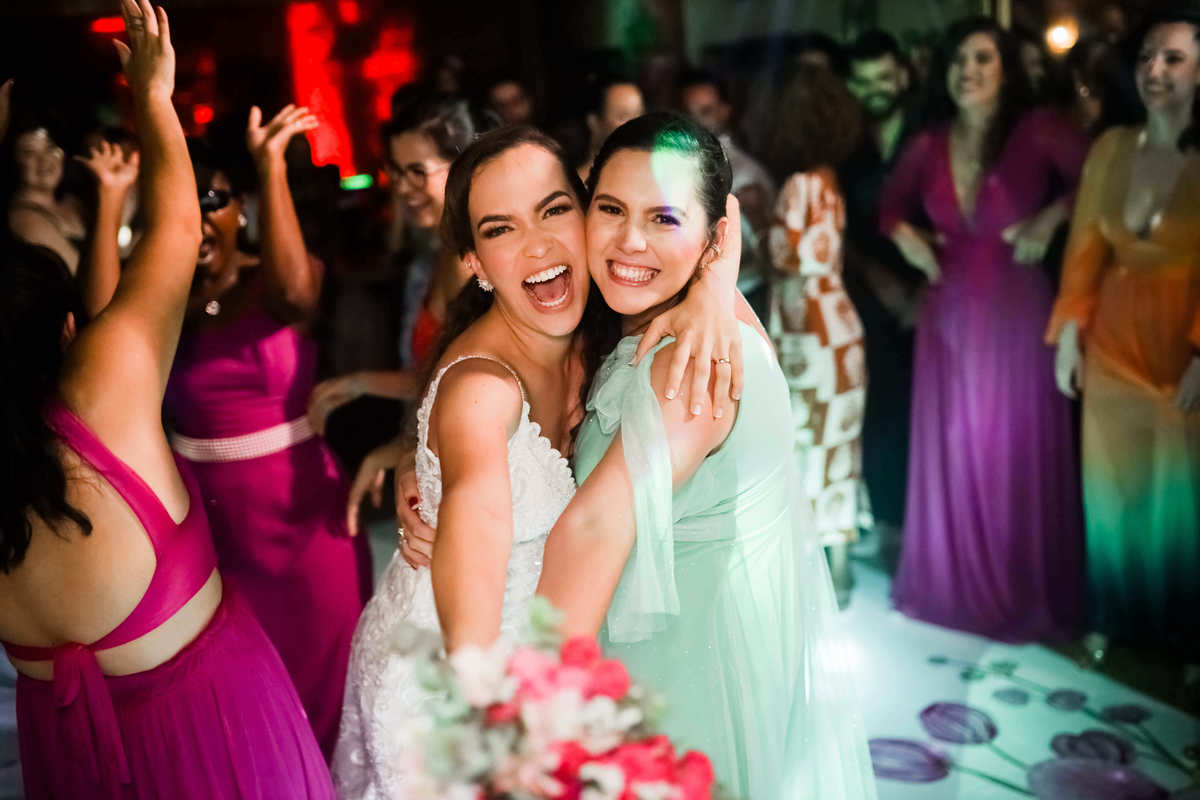 Casamento na Praia em Salvador Bahia - Fotógrafo Thiago Rosarii - Tropicalia Praia Eventos - Destination Wedding Brazil - Fotos de Casamento em Salvador - Farol da Barra 