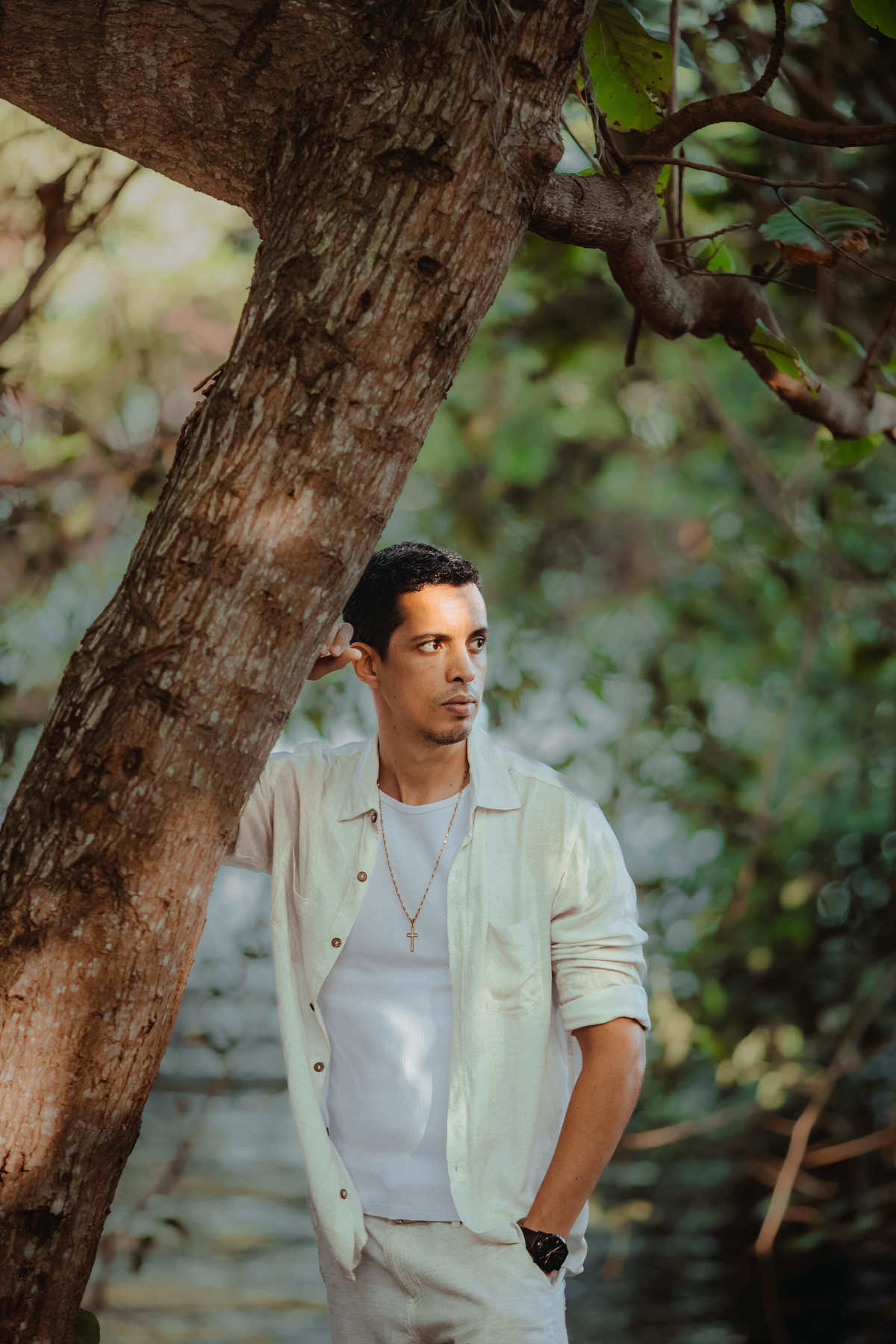 Fotos de Gravidez - Salvador Bahia - Linha Verde - Thiago Rosarii - Fotógrafo - Inema - Itacimirim - Praia do Forte - Grávida- Gravidez - Casal - Ensaio - Fotos em Estúdio - Fotos Ao ar Livre