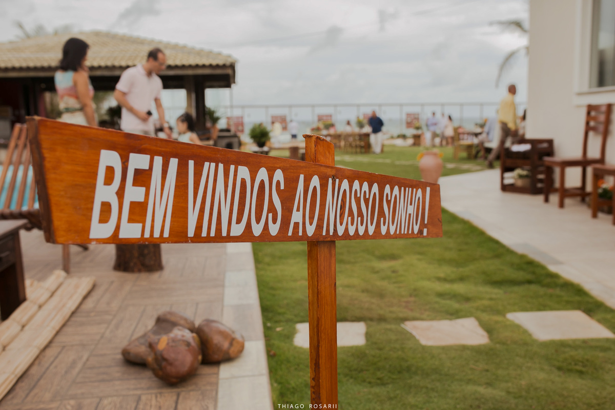 Decoração Rustica casamento na praia Thiago Rosarii
