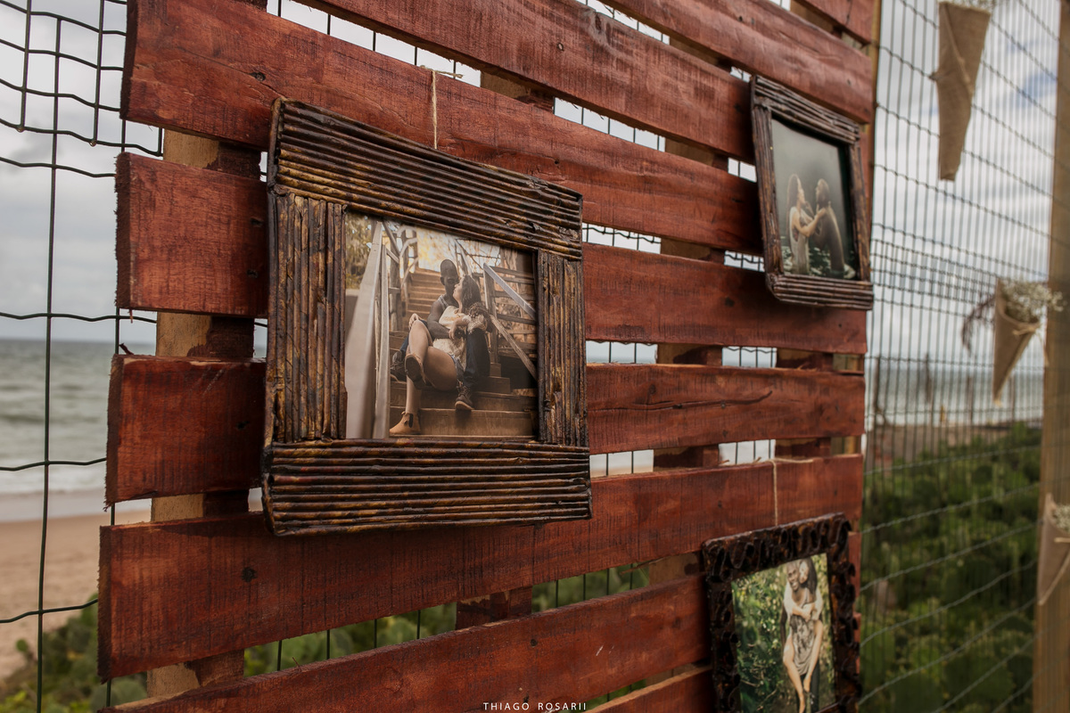 Decoração Rustica casamento na praia Thiago Rosarii