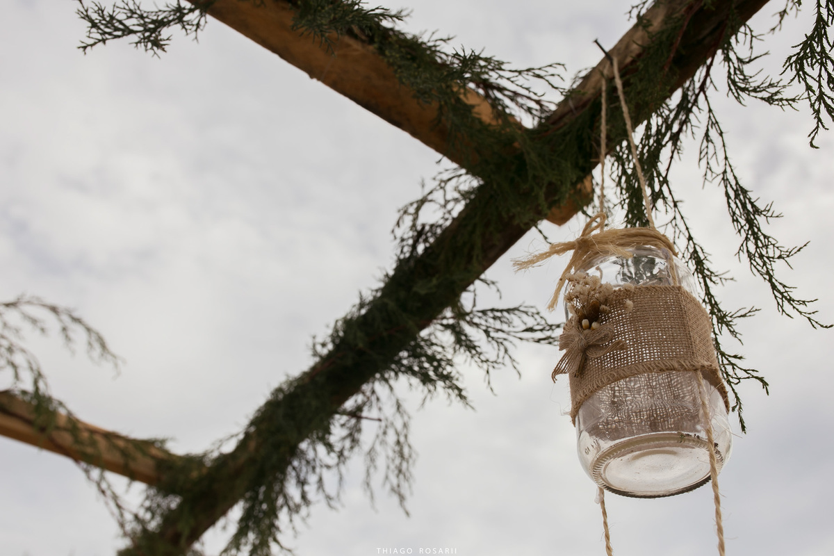 Decoração Rustica casamento na praia Thiago Rosarii