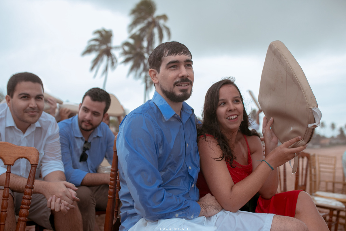 Casamento na praia na chuva, chuveu Thiago Rosarii,
