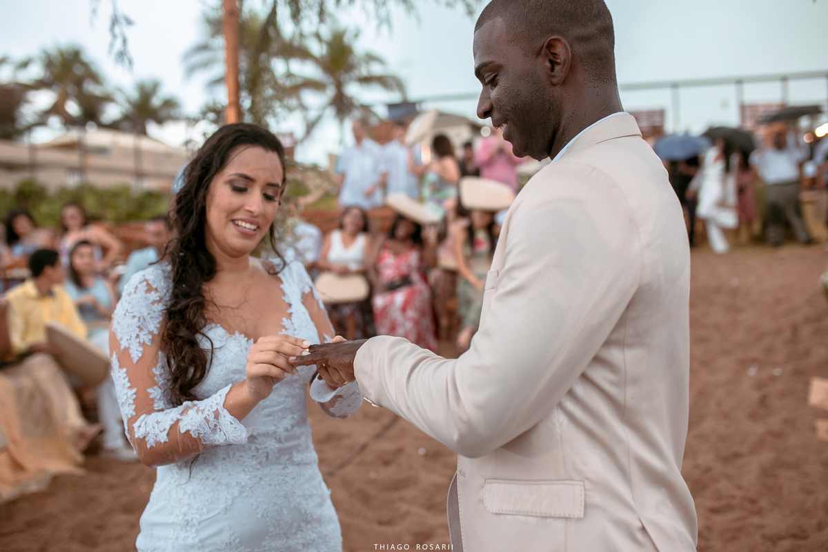 Casamento na praia na chuva, chuveu Thiago Rosarii,