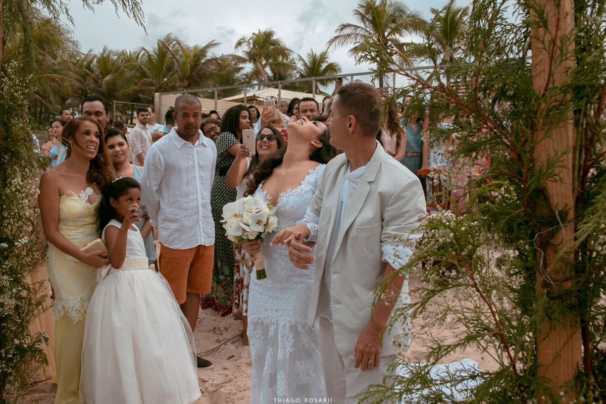 Casamento na praia na chuva, chuveu Thiago Rosarii,