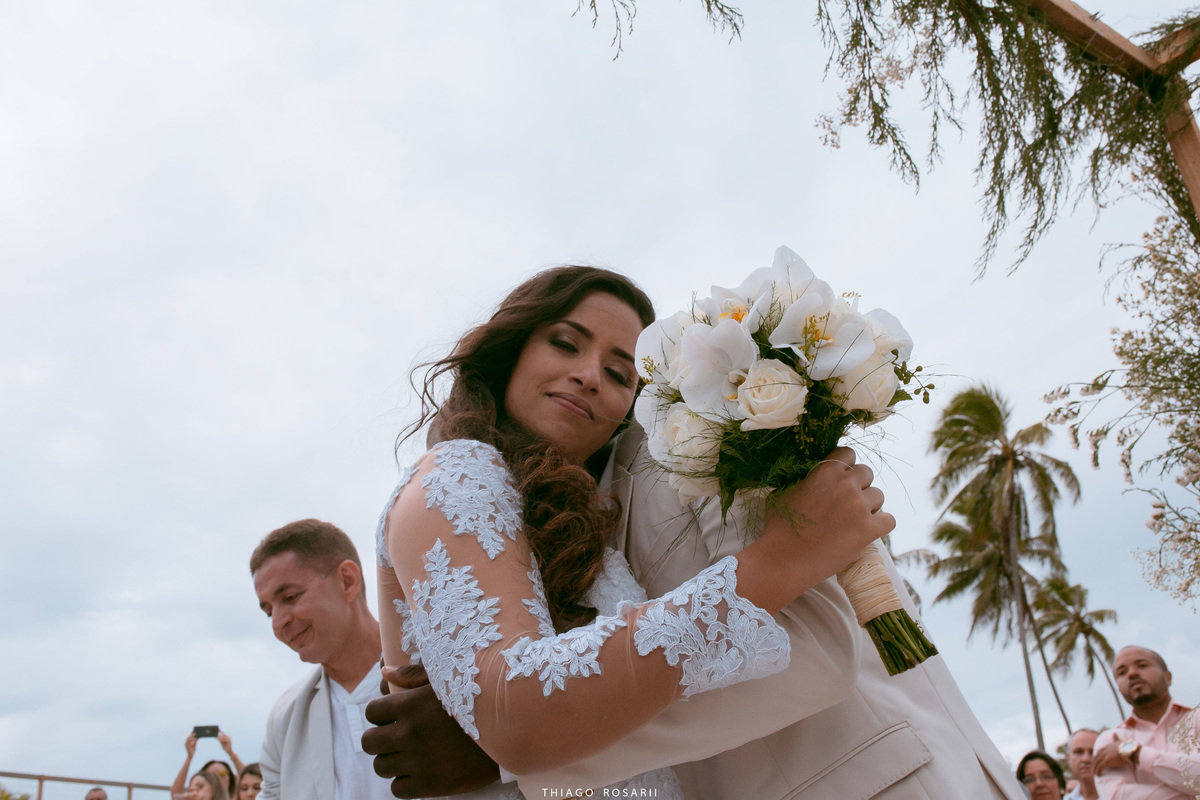 Casamento na praia na chuva, chuveu Thiago Rosarii,