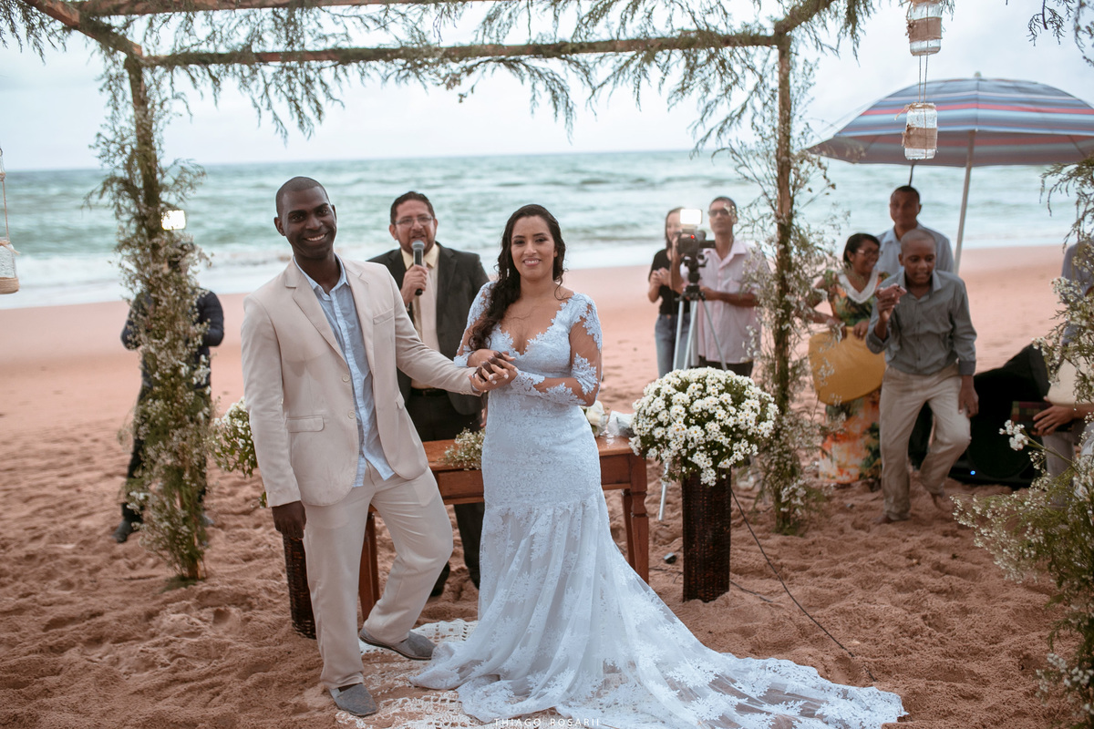 Casamento na praia na chuva, chuveu Thiago Rosarii,