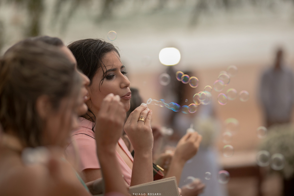 Casamento na praia na chuva, chuveu Thiago Rosarii,