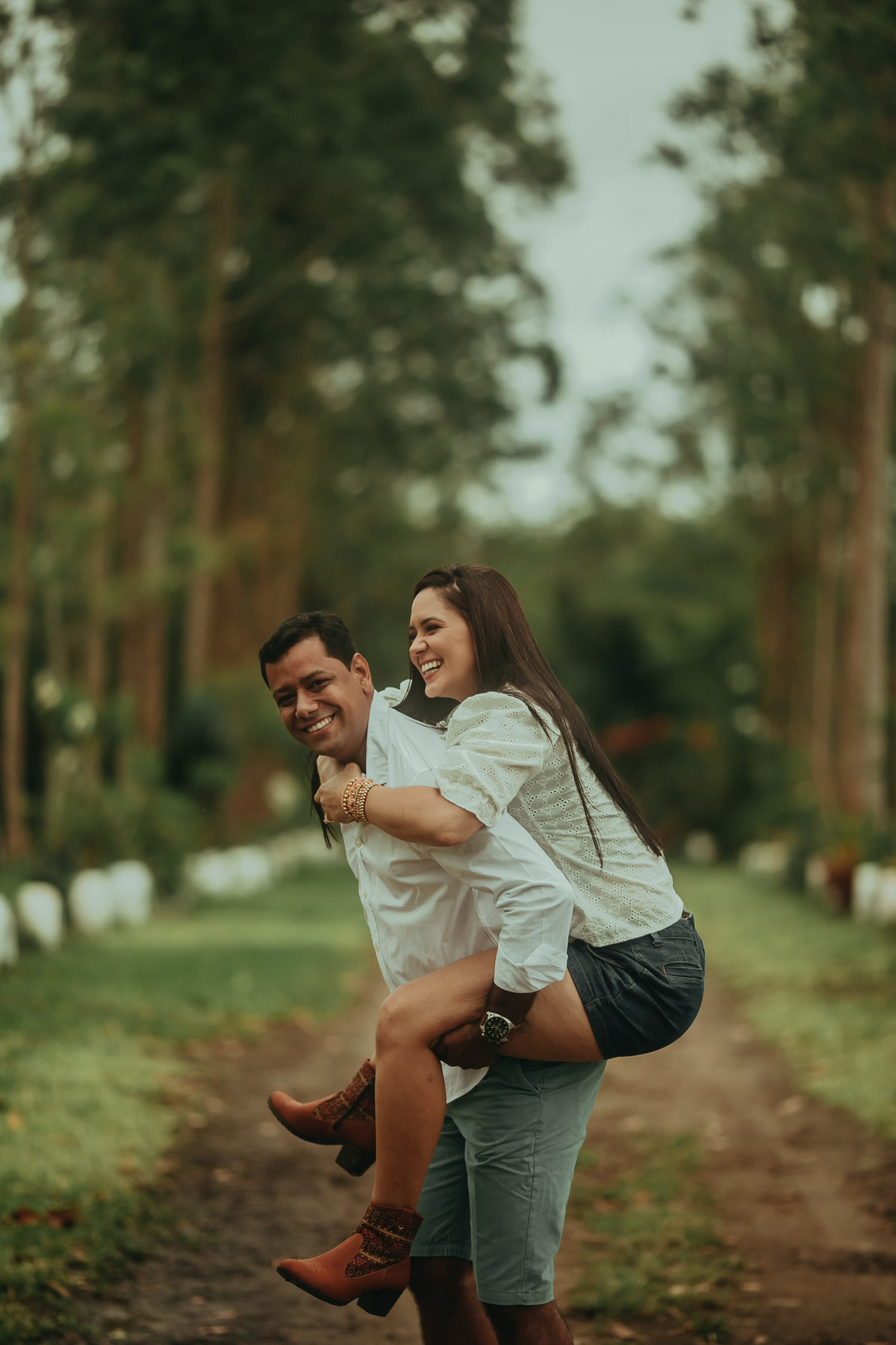Ensaio de Casal - Thiago Rosarii - Pre-Casamento - Carina e Rafael - Fazenda Canto dos Pássaros - PreWedding - Santo Antônio de Jesus - Fotos na Fazenda de Casal