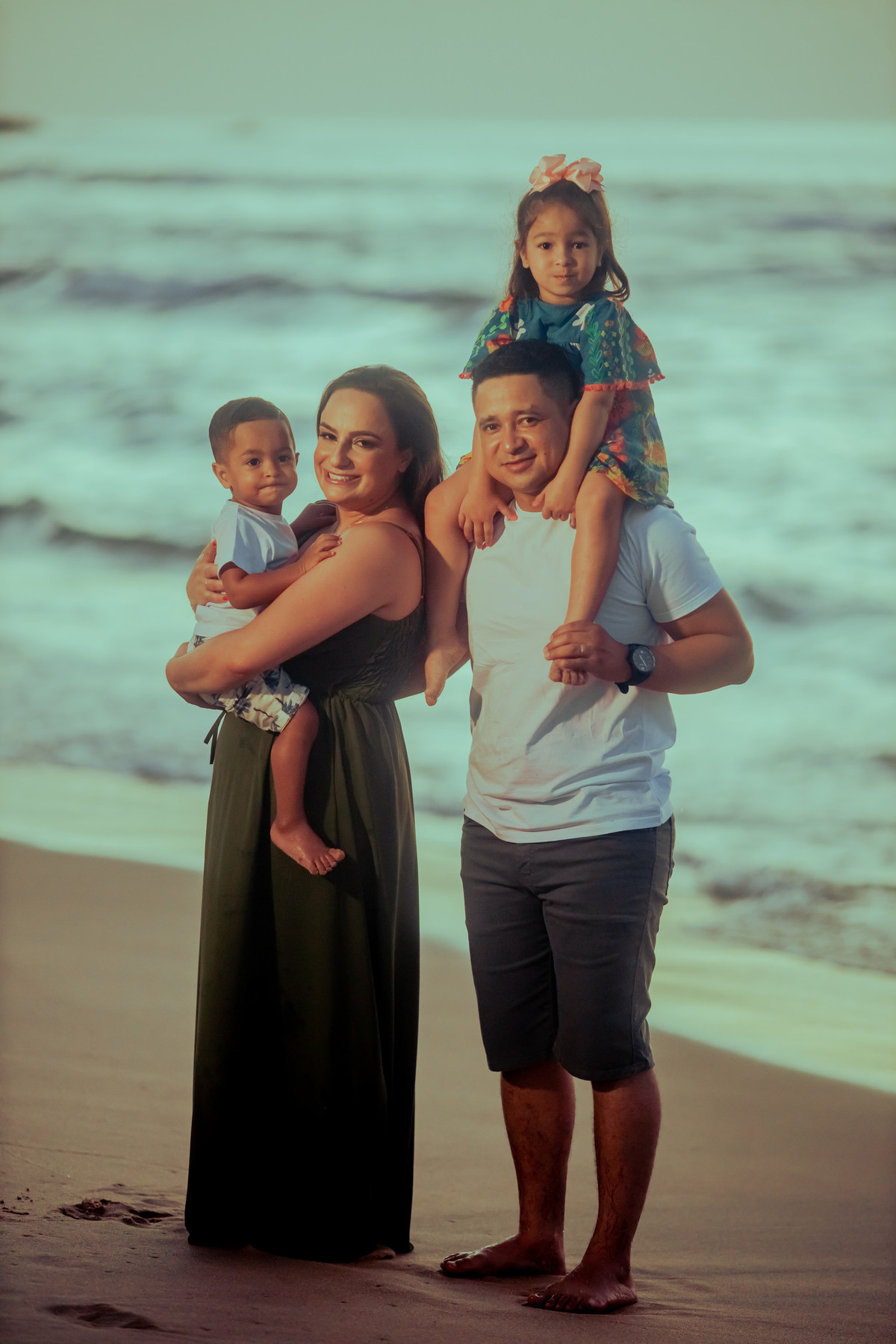 Ensaio no Pelourinho - Fotos - Centro Histórico de Salvador - Ensaio de Família - Thiago Rosarii - Fotos no Farol da Barra, - Família Farol da Barra - Amanhecer na Barra - Thiago Rosarii