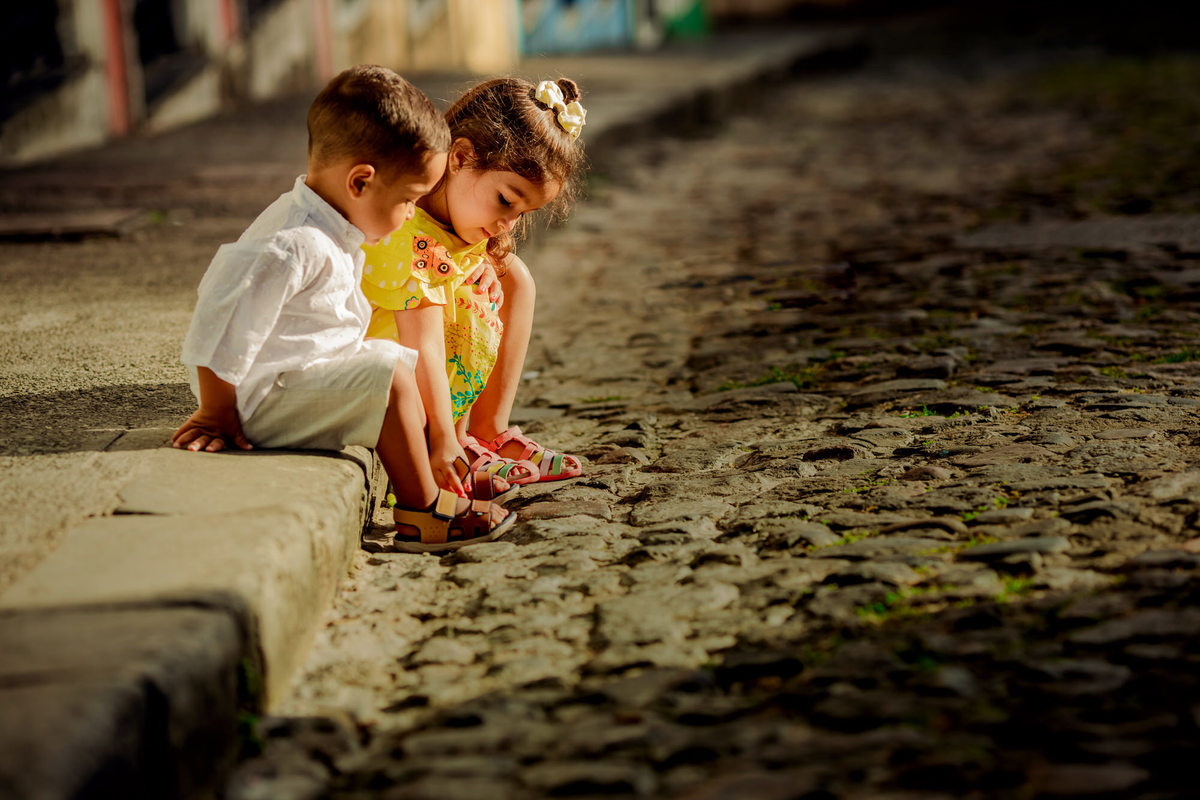 Ensaio no Pelourinho - Fotos - Centro Histórico de Salvador - Ensaio de Família - Thiago Rosarii - Fotos no Farol da Barra, - Família Farol da Barra - Amanhecer na Barra - Thiago Rosarii