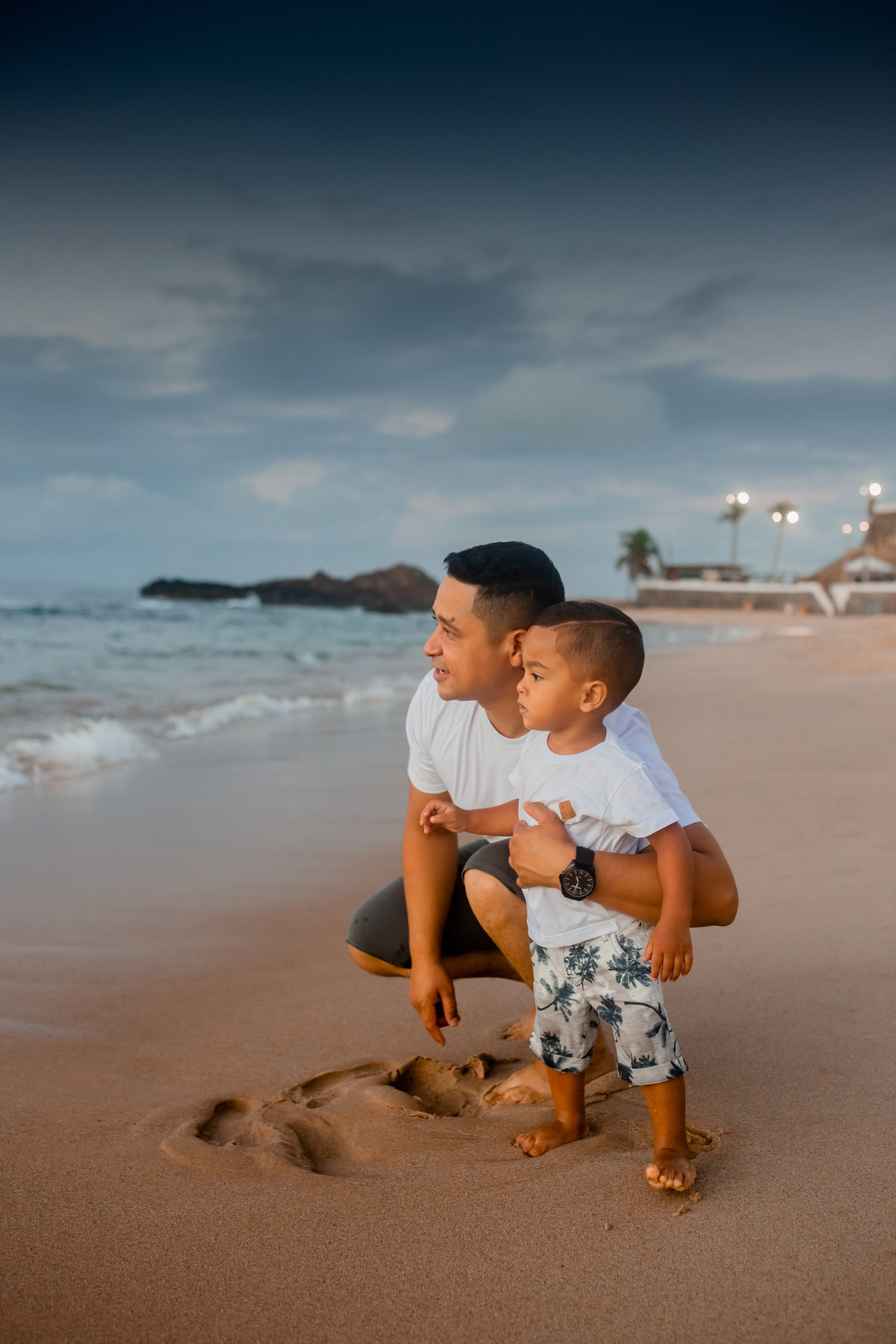 Ensaio no Pelourinho - Fotos - Centro Histórico de Salvador - Ensaio de Família - Thiago Rosarii - Fotos no Farol da Barra, - Família Farol da Barra - Amanhecer na Barra - Thiago Rosarii