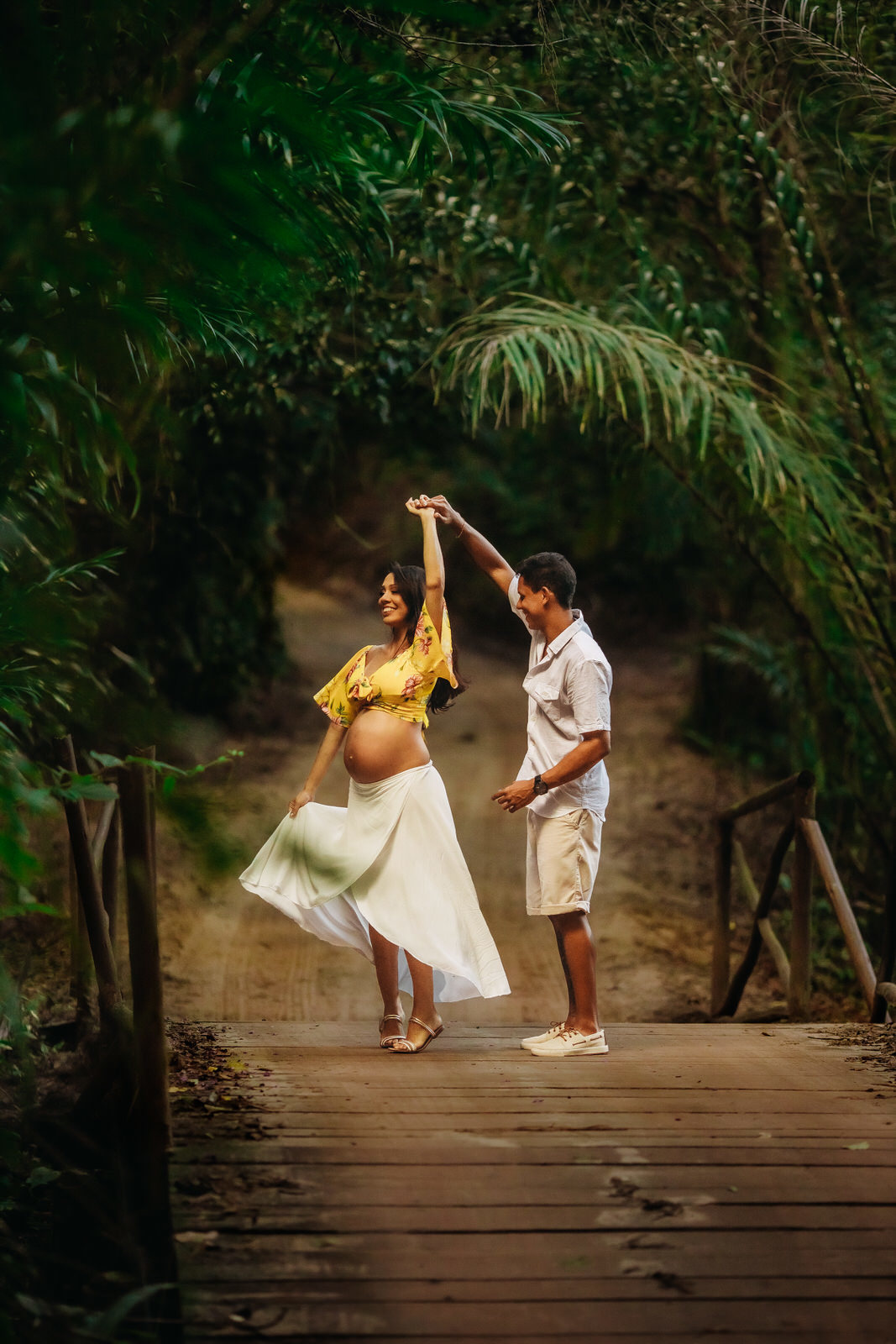 Fotos de Gravidez - Thiago Rosarii - Ensaio de Gestante - Praia de Itacimirim - Salvador - Dani e Léon