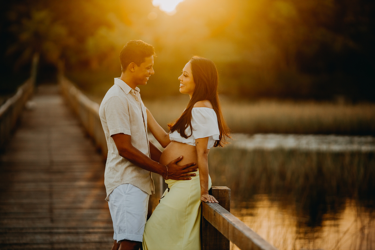 Fotos de Gravidez - Thiago Rosarii - Ensaio de Gestante - Praia de Itacimirim - Salvador - Dani e Léon