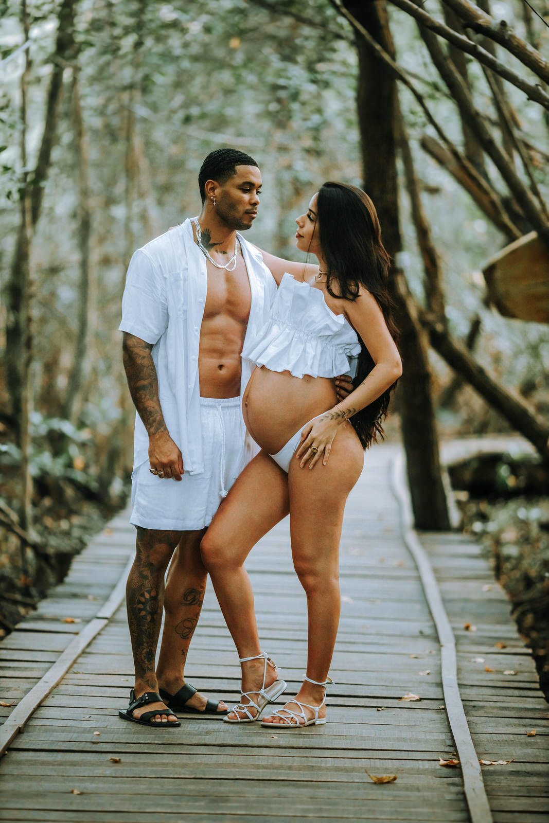 Thiago Rosarii - Vinny Nogueira - Micaele Nunes - Fotografia de Gestante - Itacimirim - Restaurante Manguezal - Praia -