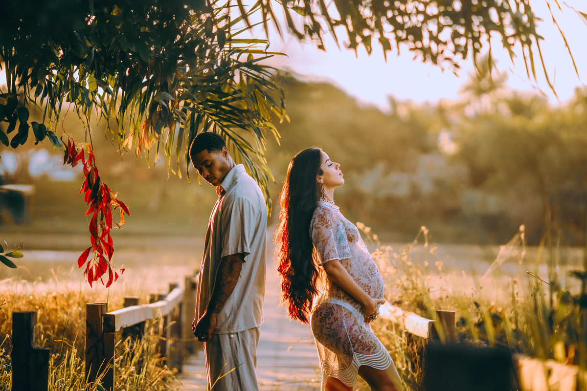 Thiago Rosarii - Vinny Nogueira - Micaele Nunes - Fotografia de Gestante - Itacimirim - Restaurante Manguezal - Praia -