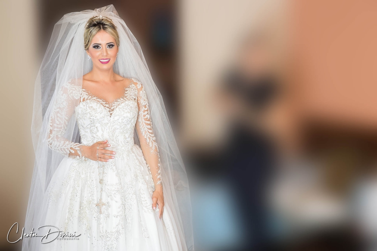 noiva e seu lindo vestido