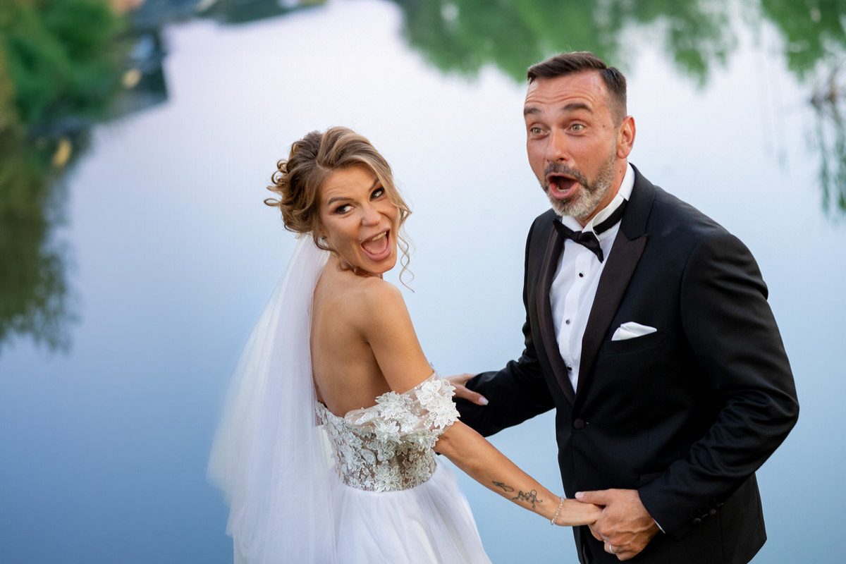 Y las risas, siempre