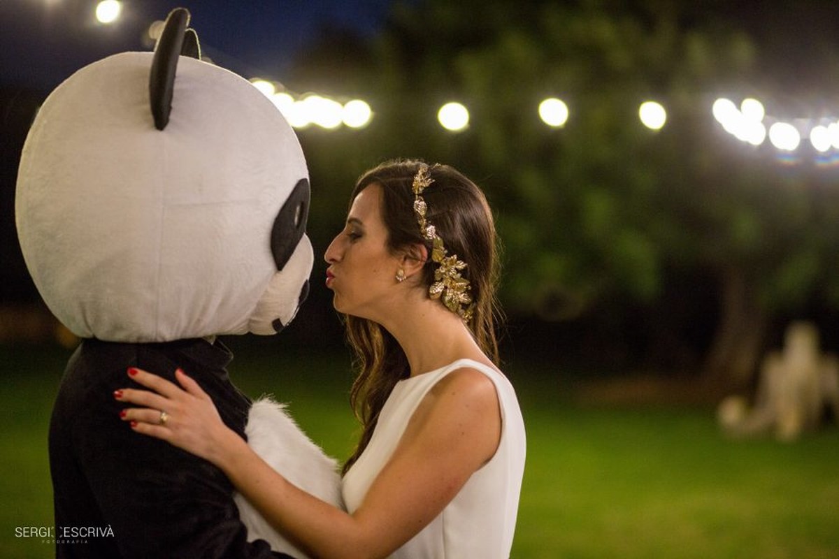 Fotos originales de Postboda. Luis y Anna en Casa Benigalip