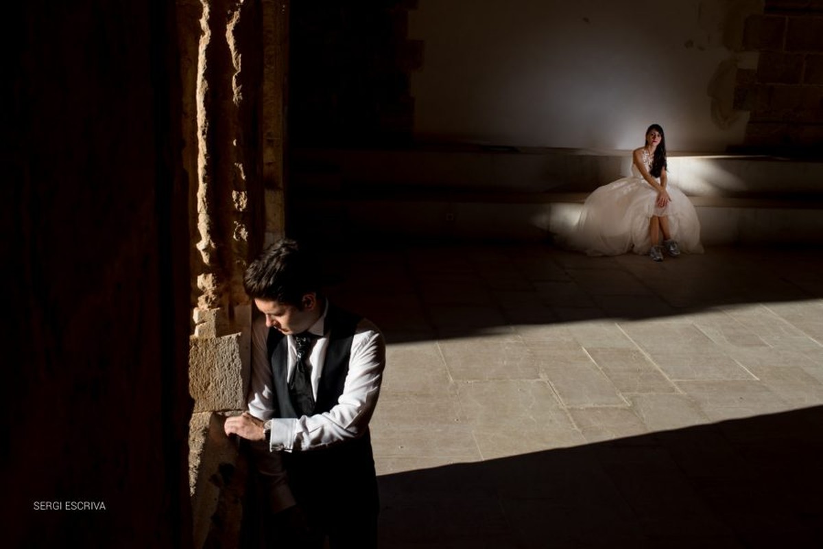 Postboda en Simat. Fotos de Boda en exteriores. Monasterio de Simat