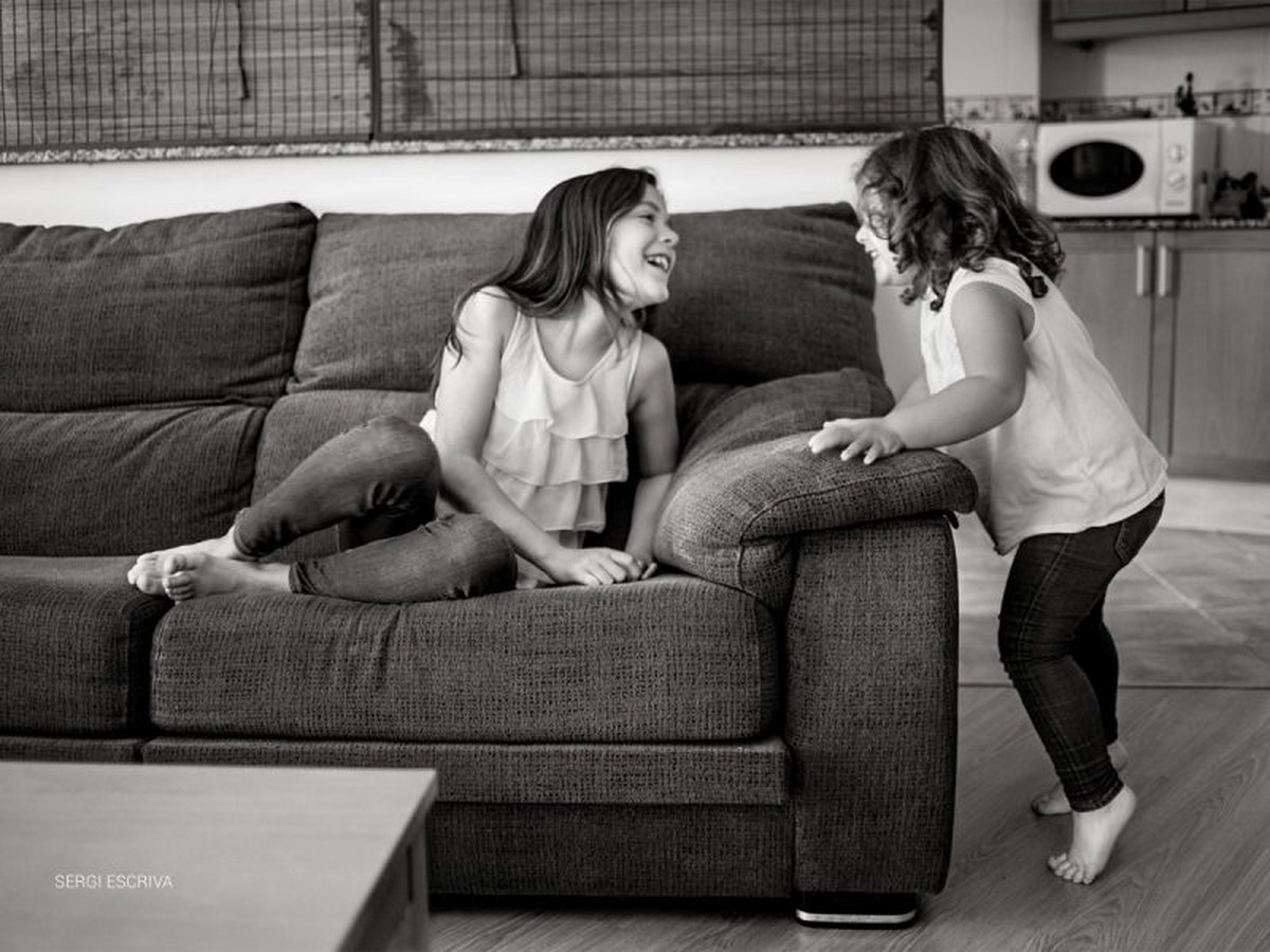 Fotógrafo de familias. Life Style Session. Carla y Andrea