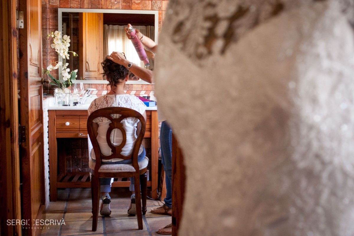 Merce y Daniel. Boda en Potries. Moli Canyar. Preparación en Casa Babel, Villalonga.