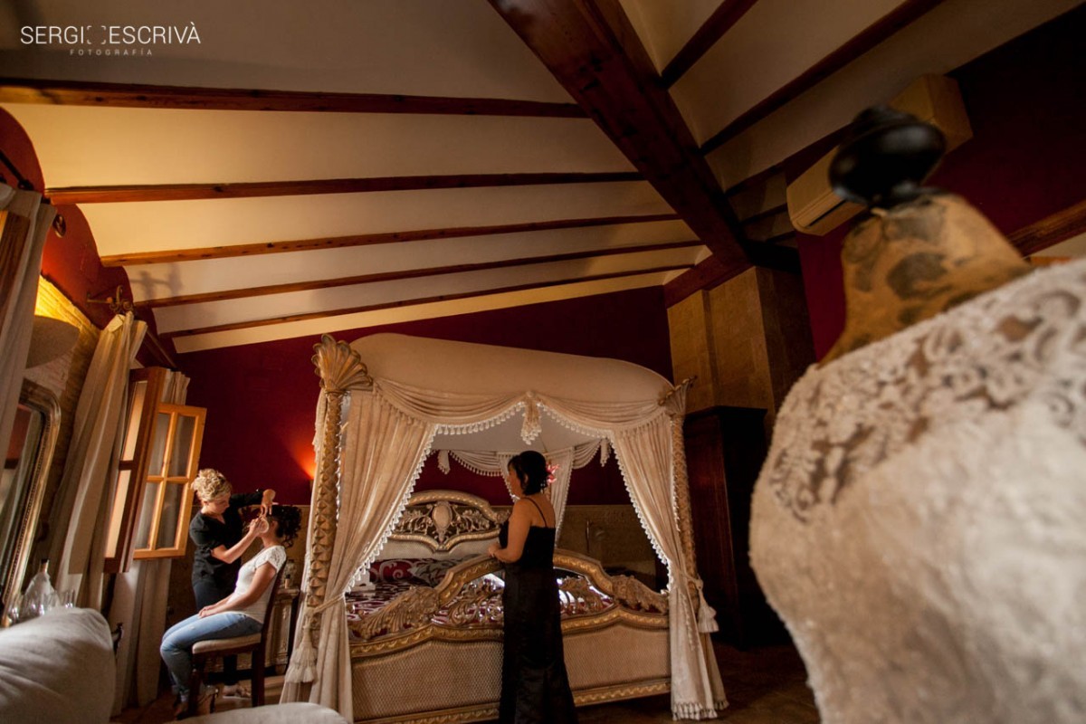 Merce y Daniel. Boda en Potries. Moli Canyar. Preparación en Casa Babel, Villalonga.