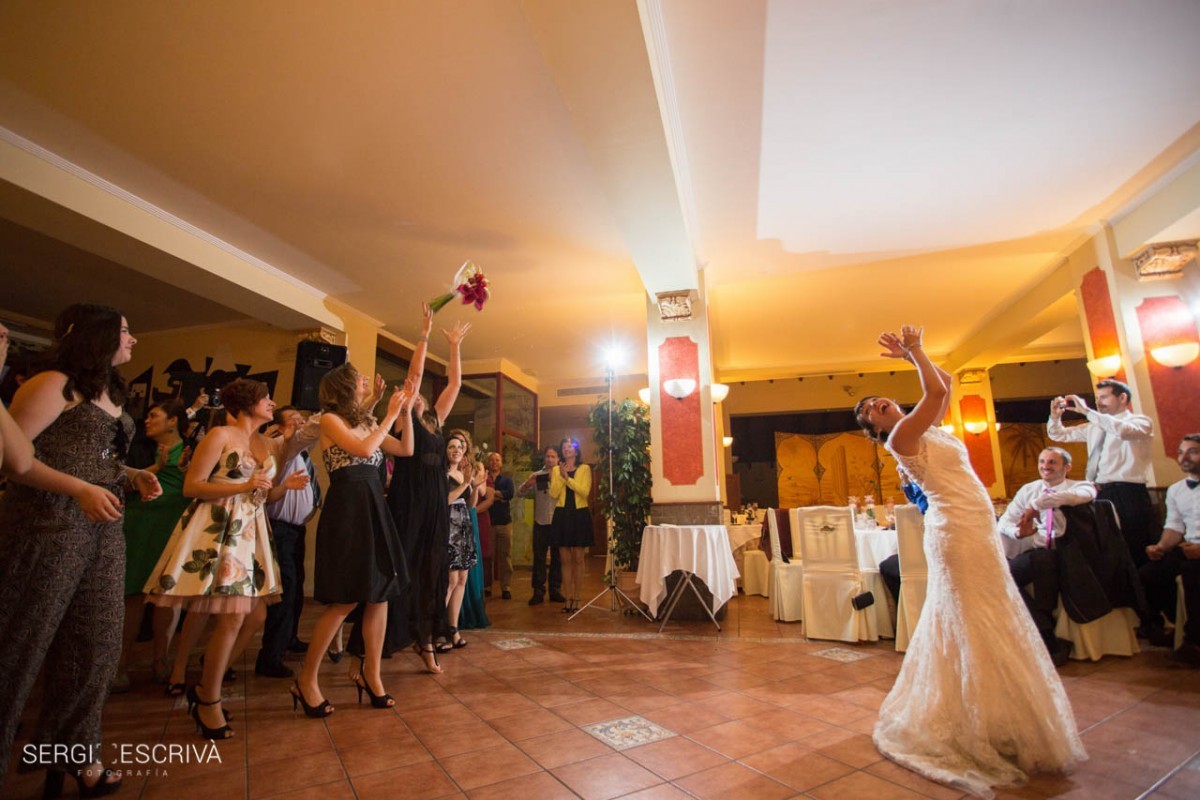Merce y Daniel. Boda en Potries. Moli Canyar. Preparación en Casa Babel, Villalonga.