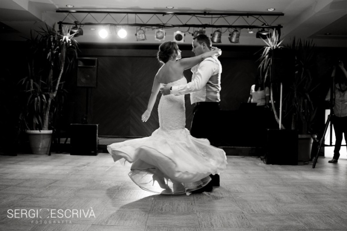 Salva + Julia. Boda en los “Jardines El Poblet”