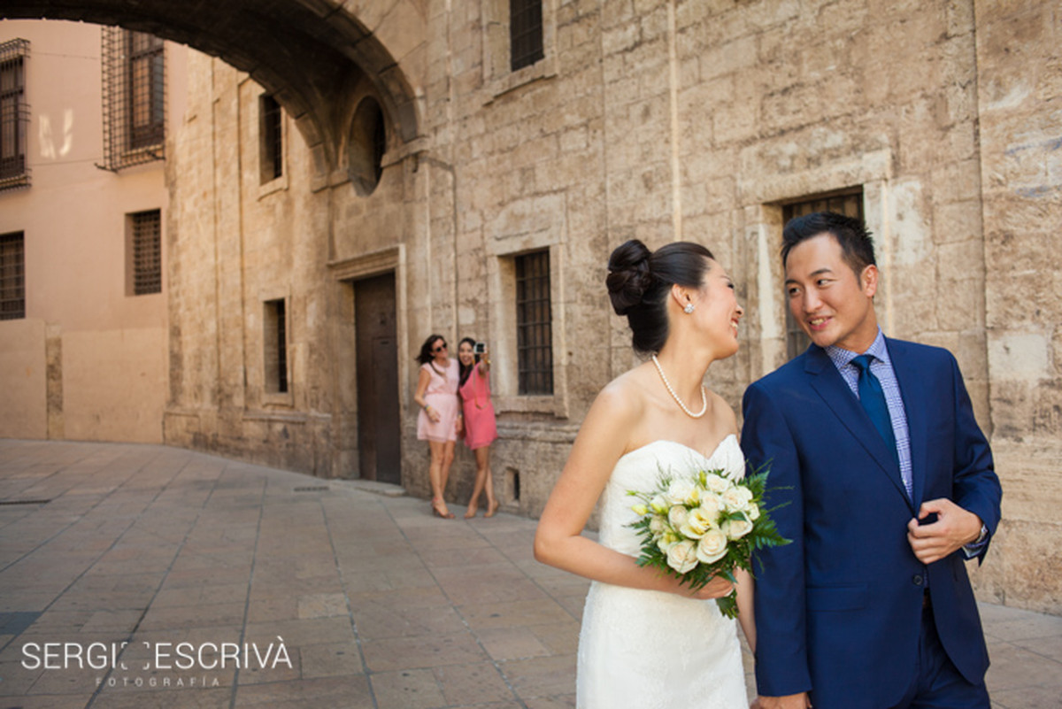 Elisha + Ayako. Desde Tokio con Amor. Un postboda en Valencia.