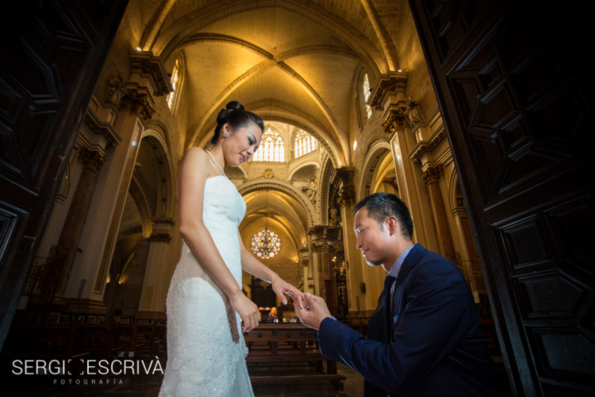 Elisha + Ayako. Desde Tokio con Amor. Un postboda en Valencia.