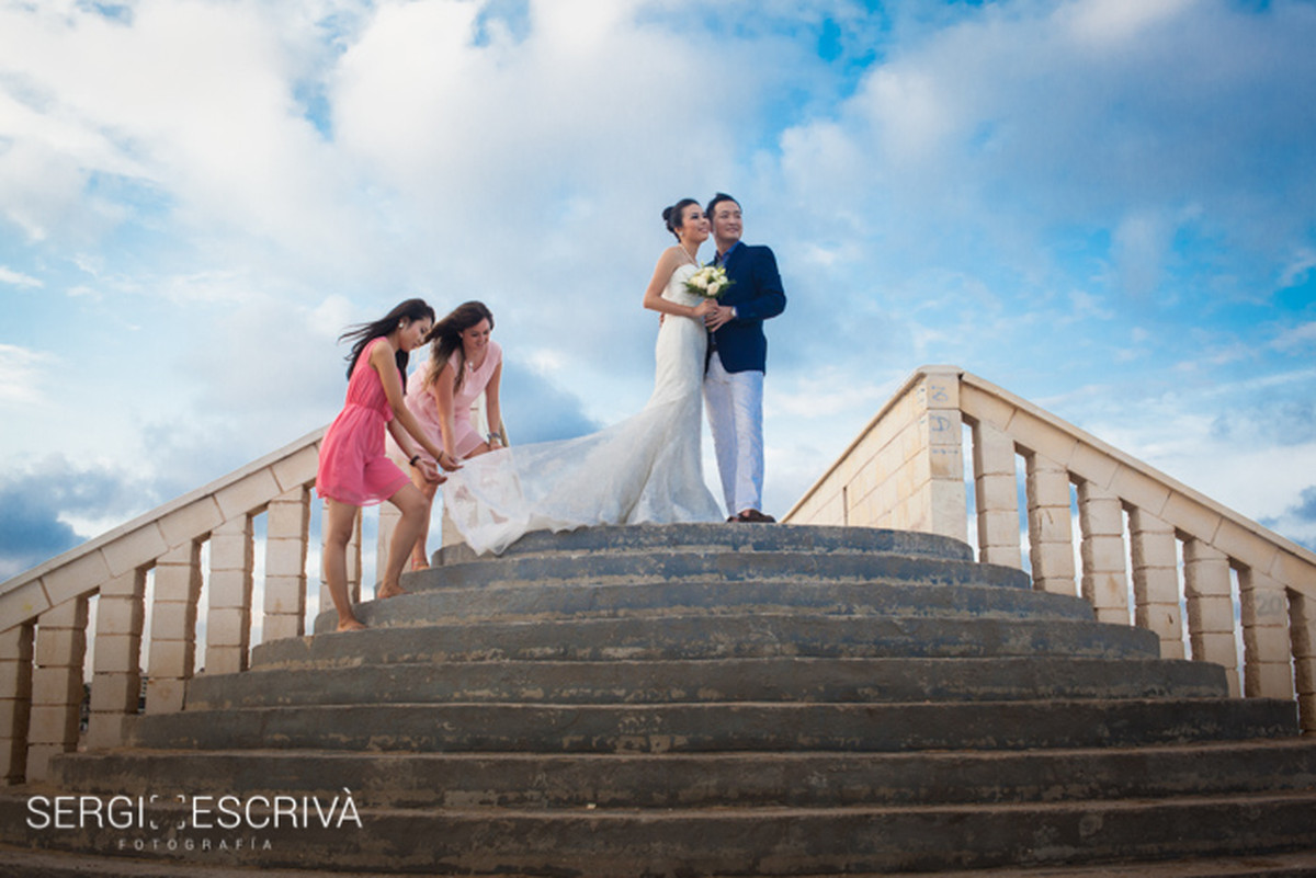 Elisha + Ayako. Desde Tokio con Amor. Un postboda en Valencia.