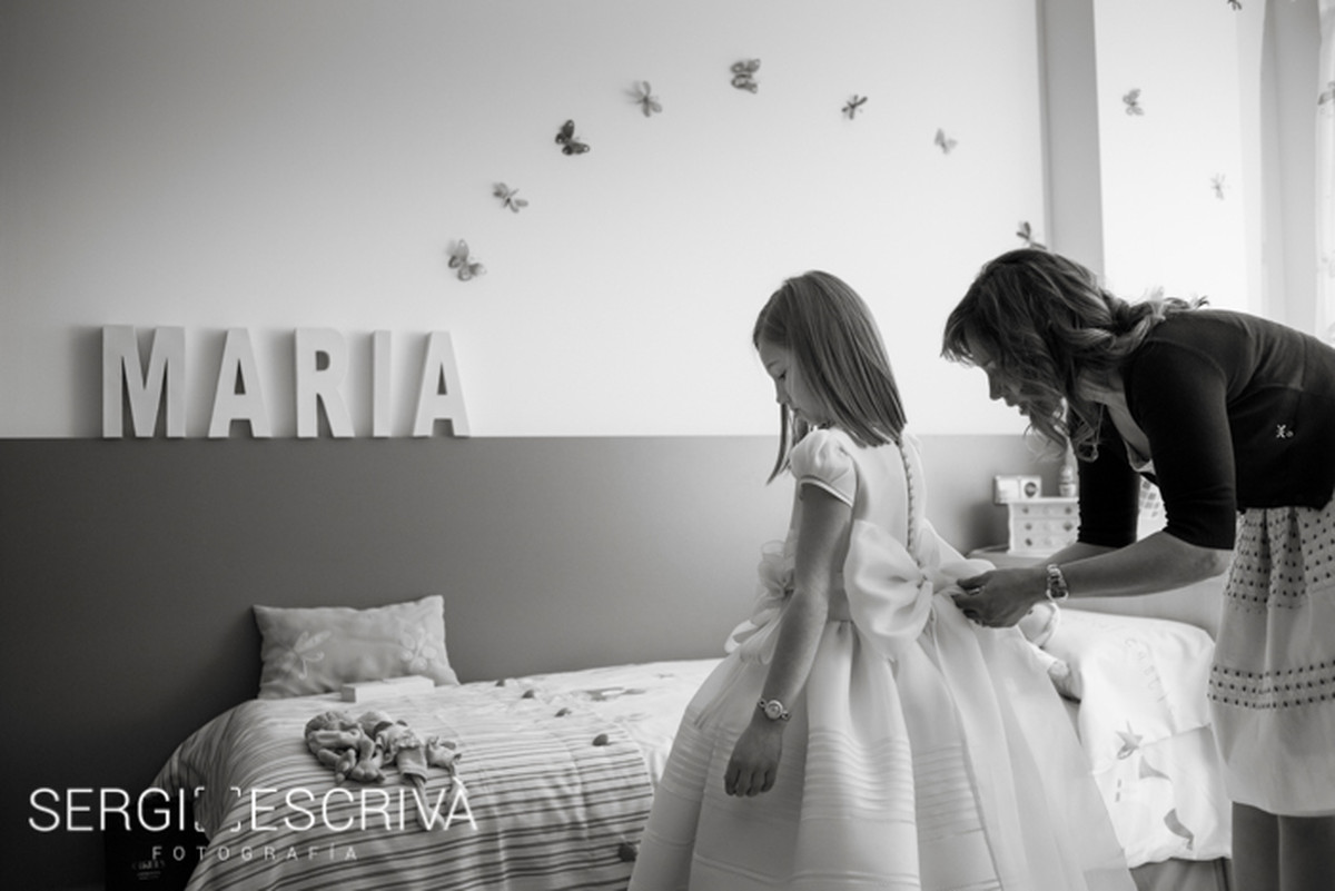 María y sus fotos de Comunión