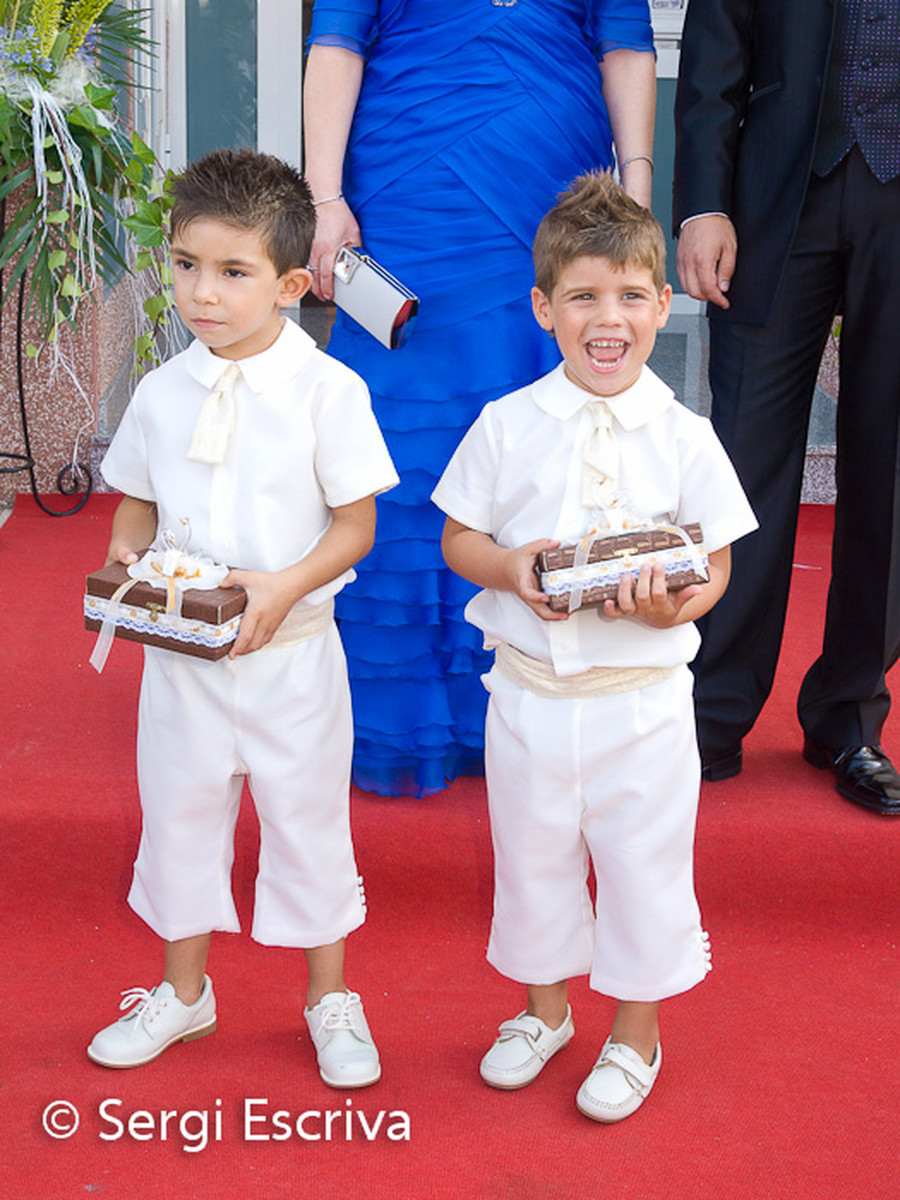 Los pajes en la alfombra roja