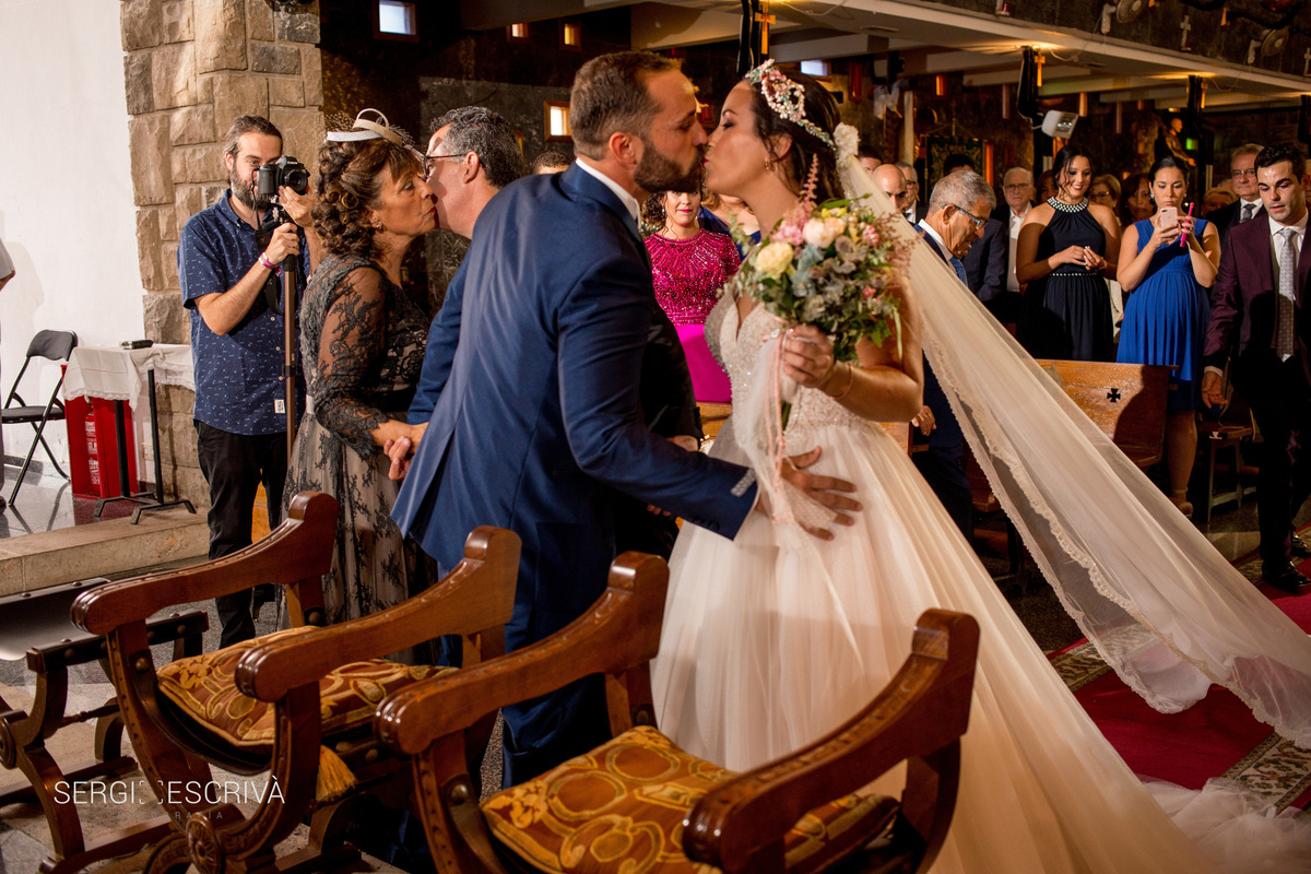 Entrada novia en la iglesia