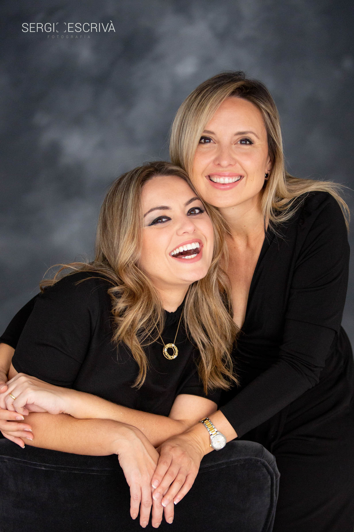 Estudio fotográfico de amigas