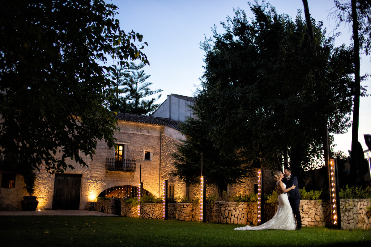 Retrato de novios
Fotos de pareja en el jardín
