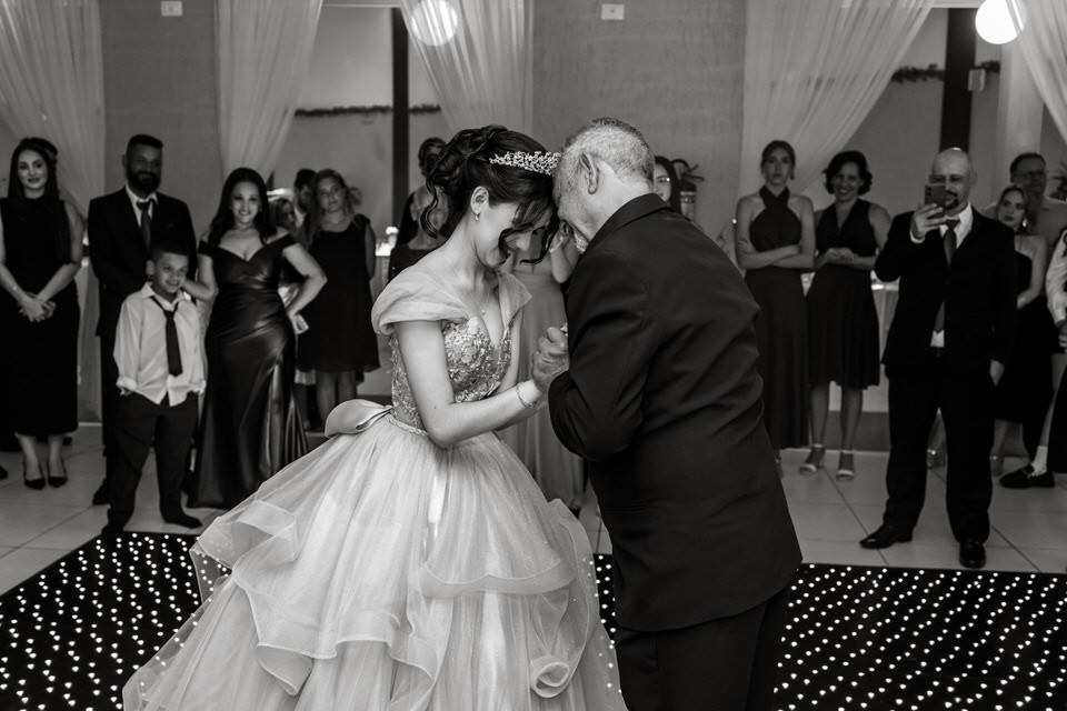 A sofisticação do Espaço Gardênia combinada com uma fotografia de alto nível. O resultado é inesquecível.