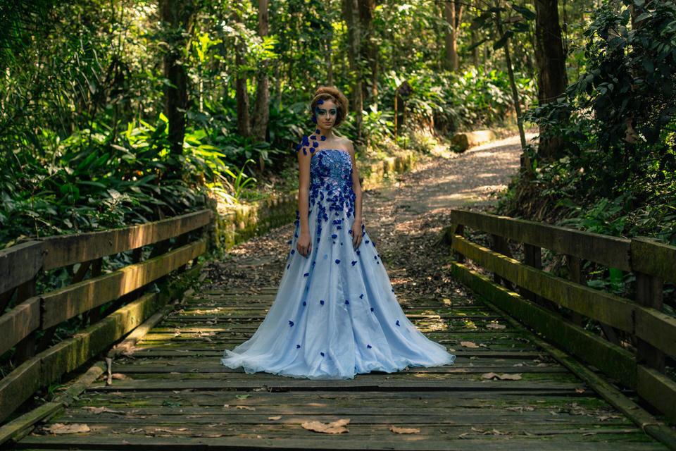 Ensaio fotográfico da debutante Isabella no Parque do Carmo, fotógrafo de debutante John Edgard em São Paulo, para a sua festa de 15 anos