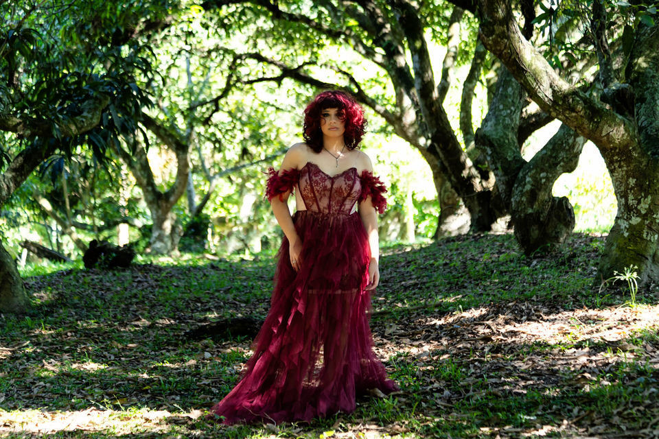 Ensaio fotográfico da debutante Carol no Parque do Carmo em SP, fotógrafo de debutante em SP| John Edgard