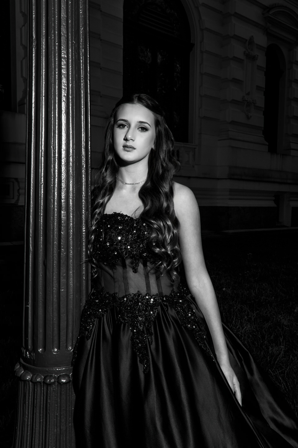 Ensaio fotográfico da debutante Lívia, no Museu do Ipiranga em São Paulo, fotografia de debutante no Museu do Ipiranga, fotógrafo de ensaios de debutante em SP