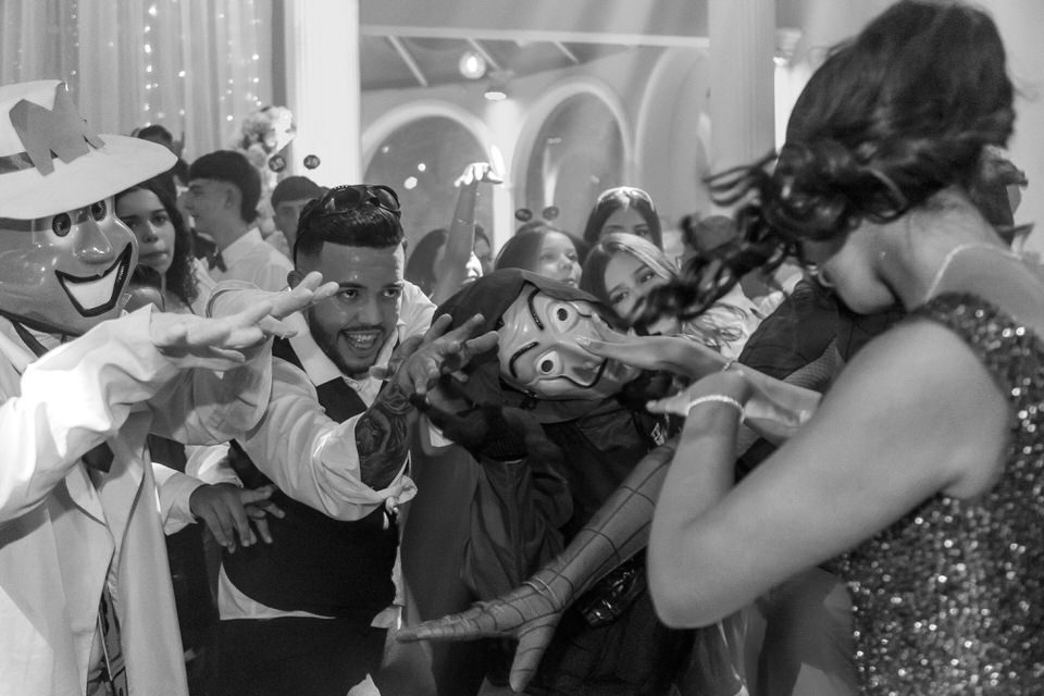 festa de 15 anos da debutante Ana Clara no Buffet Família Gioielli, no Jardim Anália Franco em São Paulo, fotógrafo John Edgard especialista em fotografia de festa de 15 anos em São Paulo - SP