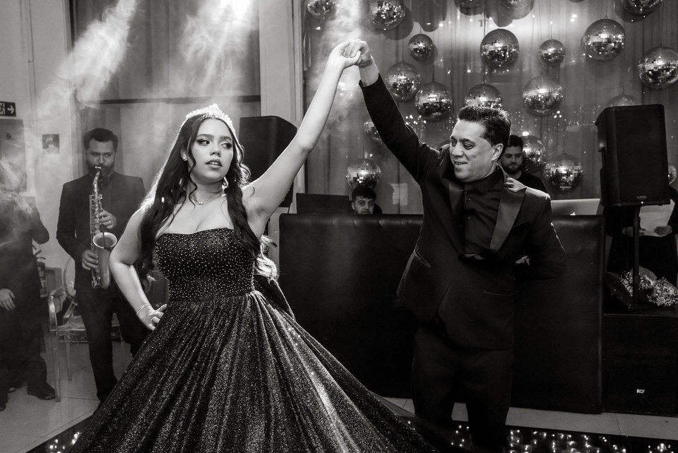 Cerimônia da festa de 15 anos da debutante Sophia, no Buffet América, fotógrafo de cerimônia de festa de 15 anos no Tatuapé