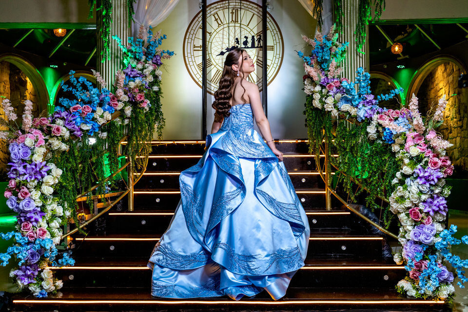 Festa de 15 anos no Buffet Família Gioielli com o fotógrafo de debutante no Jardim Anália Franco, especialista como fotógrafo de festa de 15 anos em São Paulo.