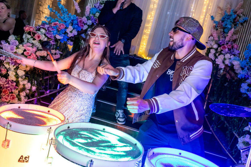 Festa de 15 anos no Buffet Família Gioielli com o fotógrafo de debutante no Jardim Anália Franco, especialista como fotógrafo de festa de 15 anos em São Paulo.
