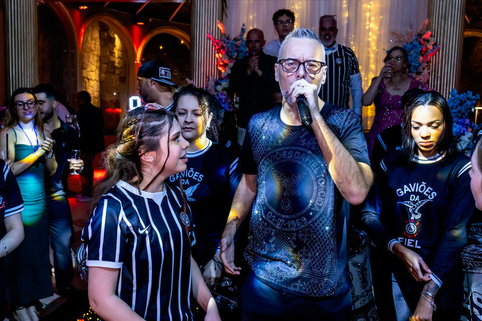 Festa de 15 anos no Buffet Família Gioielli com o fotógrafo de debutante no Jardim Anália Franco, especialista como fotógrafo de festa de 15 anos em São Paulo.