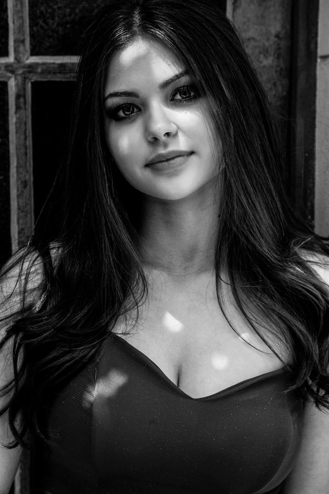 ensaio da debutante Letícia na cidade de São Paulo