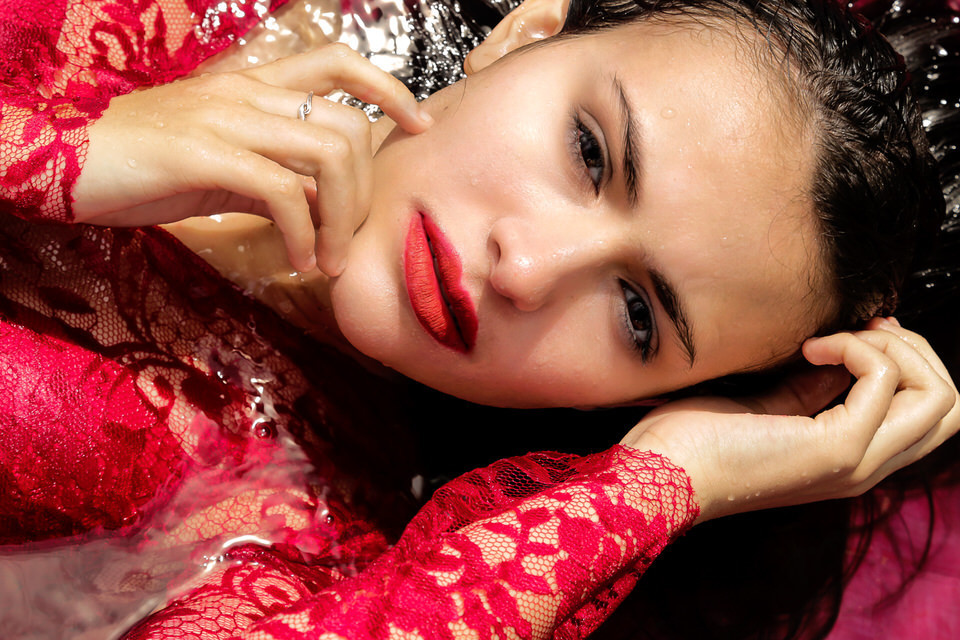 Ensaio aquático da debutante Sofia Dubra em Sp, para sua festa de 15 anos