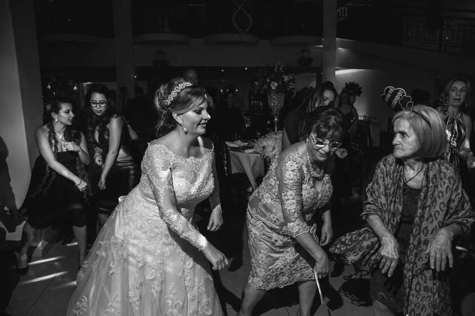 Casamento Fernanda e Romero na Igreja Santa Teresinha em São Paulo, fotógrafo de casamento de SP John Edgard