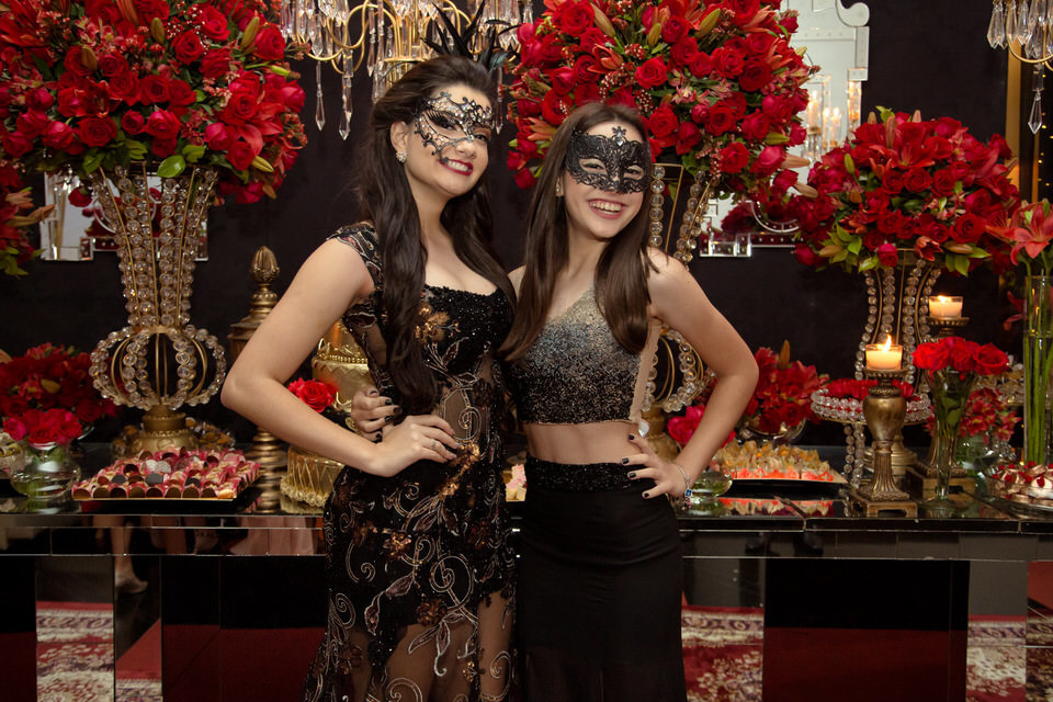Festa de 16 Anos da Mah Marangoni no Buffet Alves Guimarães em São Paulo-SP